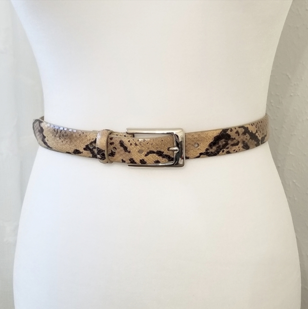 WCM -sz.S Italian calfskin leather, animal print